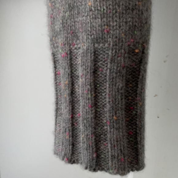 LA LIGNE  CASHMERE SWEATER - Picture 15 of 15